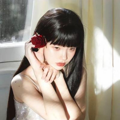 魔力蕾丝垫 海报