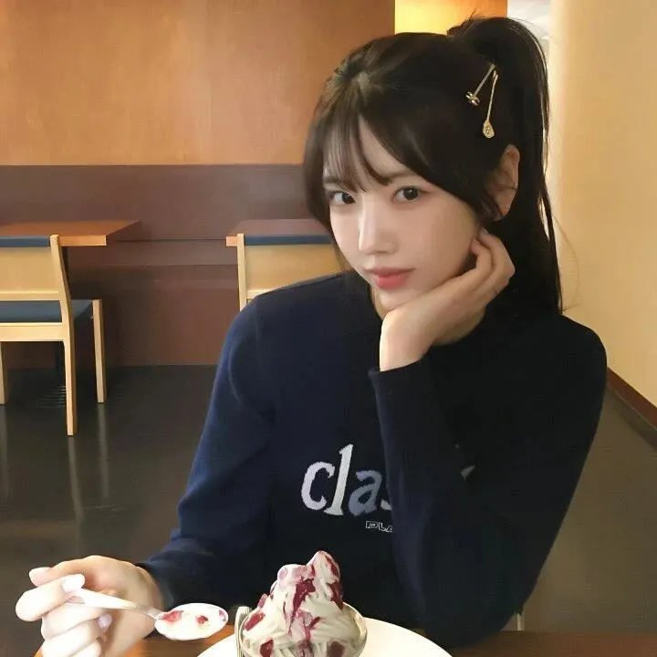 听说爱情睡醒了